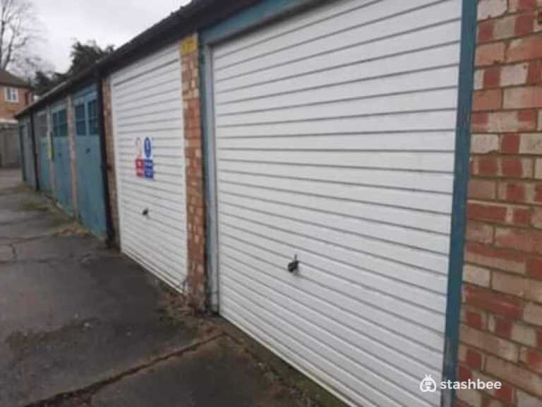 Storage space available to rent in Garage in Hillingdon (UB10) - 136 Sq Ft
