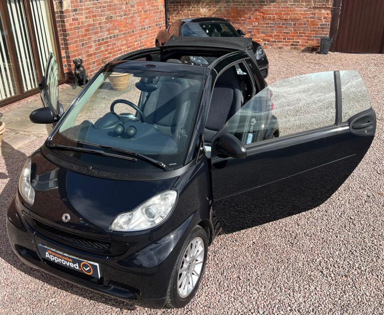 2010 smart fortwo Passion mhd 2dr Softouch Auto [2010] CONVERTIBLE Petrol Automatic