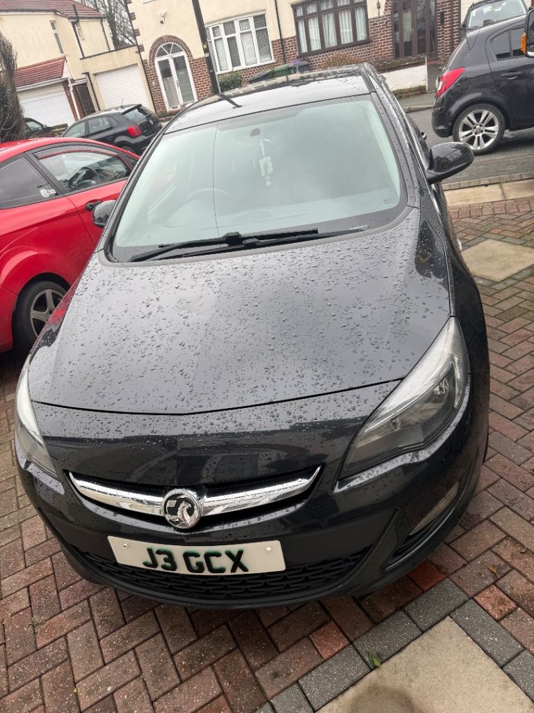 Vauxhall, ASTRA, Hatchback, 2014, Manual, 1598 (cc), 5 doors
