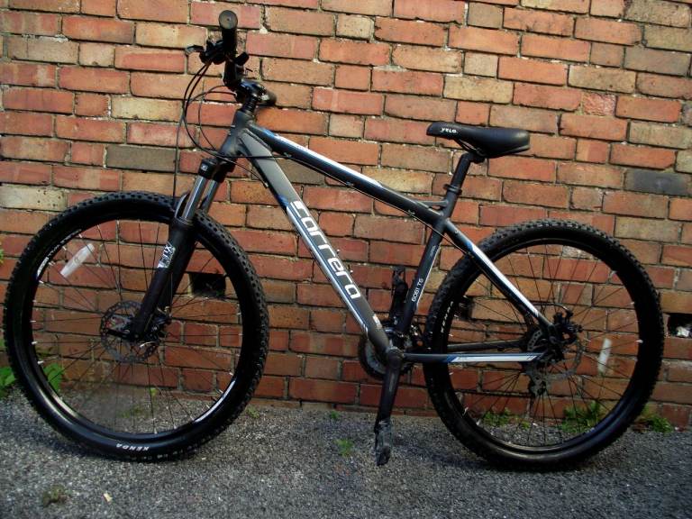 CARRERA VENGEANCE 27.5 MOUNTAIN BIKE FOR SALE. CLEAN CONDITION.(FULLY SERVICED)
