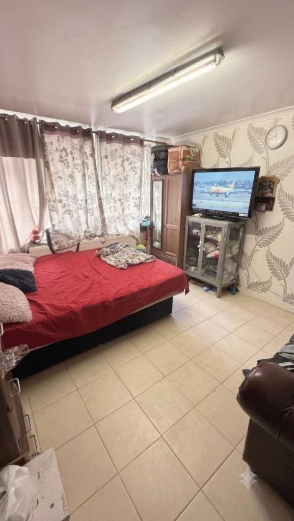 Double room to rent