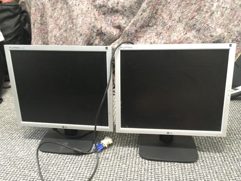 image for LG Flatron L1718s x 2