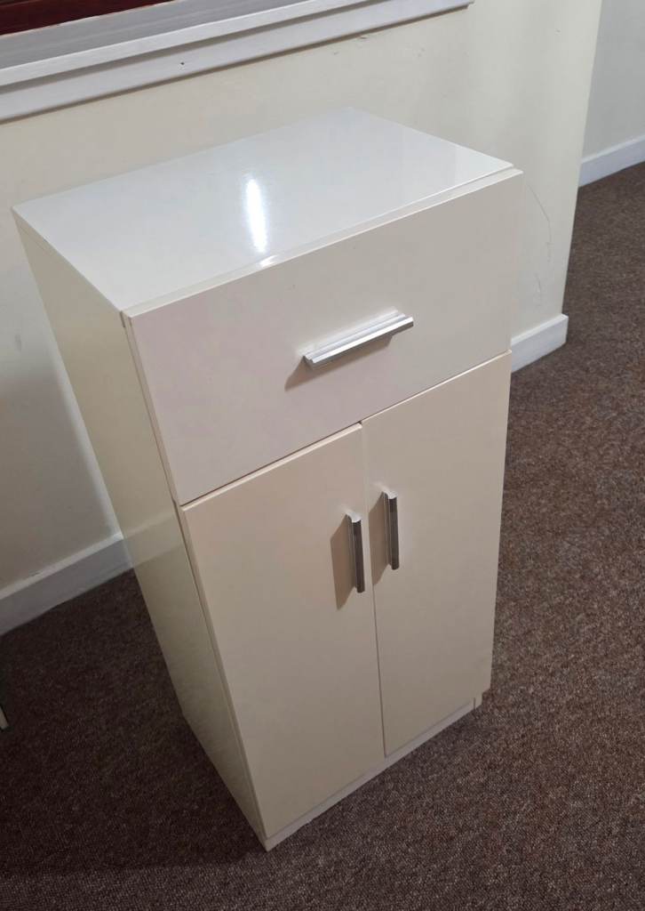 Bathroom cabinet 40x29x86