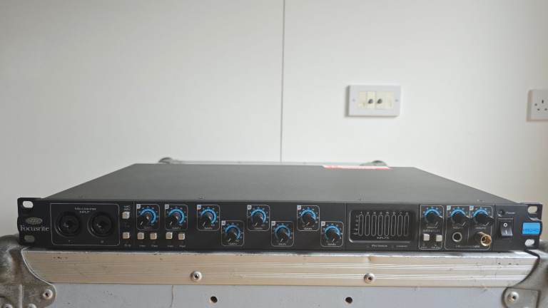 Focusrite Pro 40 - Including Hi-End Firewire PCI Card - Cables Included