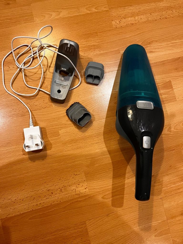 Black and Decker Wet and Dry Dustbuster – Handheld Vacuum Cleaner