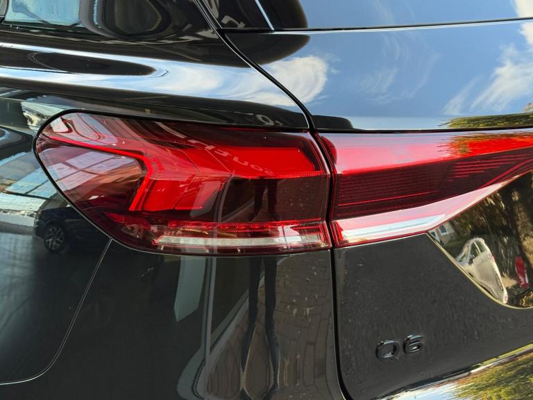 2025 Audi Q6 e-tron 83kWh S line SUV 5dr Electric Auto (252 ps) ESTATE Electric Automatic