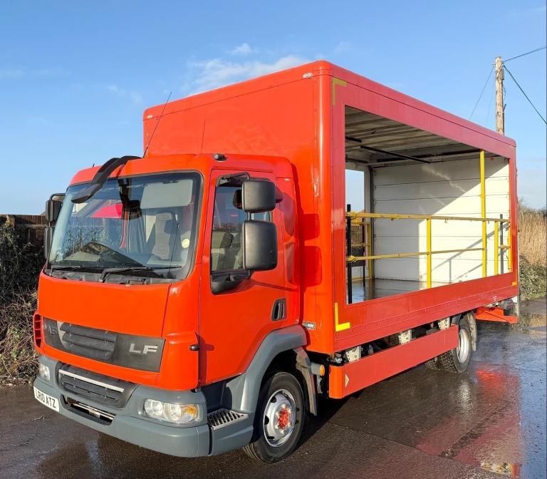 2010 DAF LF45.160 MOBILE STAGE EXHIBITION UNIT HORSEBOX MANUAL 3SEATS 7.5TON EEV