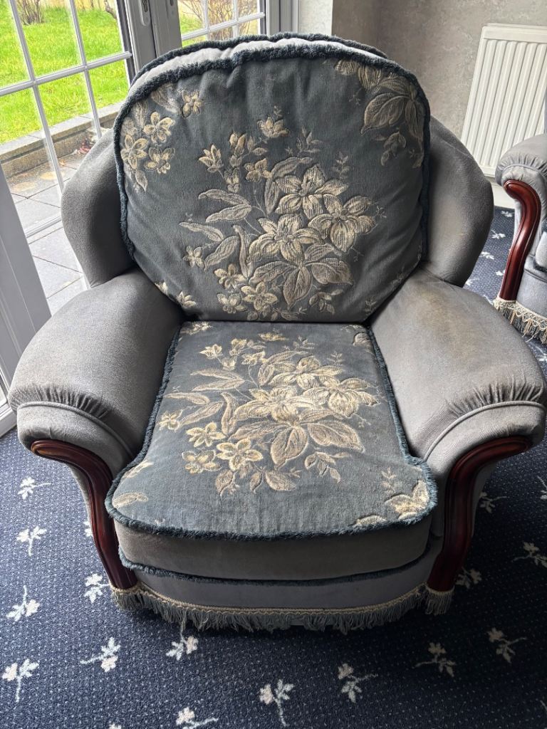 3 piece sofa set , blue, floral pattern 