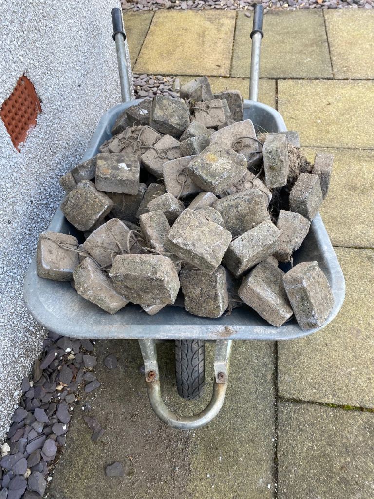 Free to collect small bricks