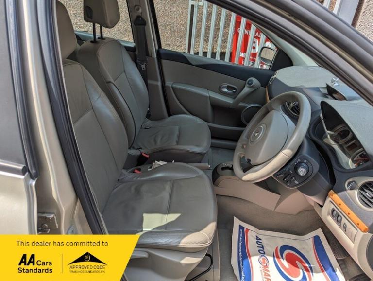 2006 Renault Clio INITIALE 16V HATCHBACK Petrol Automatic