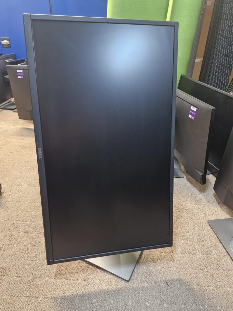 Dell 27 inch HDMI monitor (50 available)  £80 each