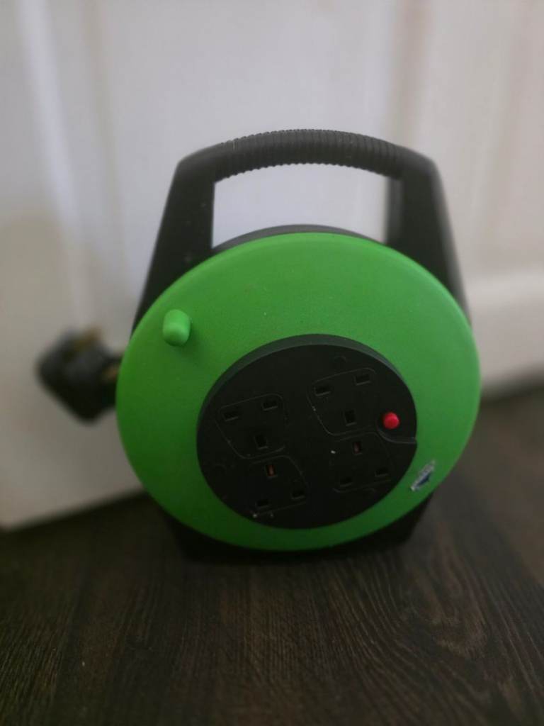 ExtroStar Cable Reel 10m 4 Socket with Overheat Protection