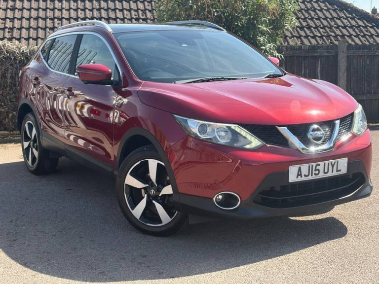 2015 Nissan Qashqai 1.5 dCi N-Tec+ 5dr HATCHBACK DIESEL Manual