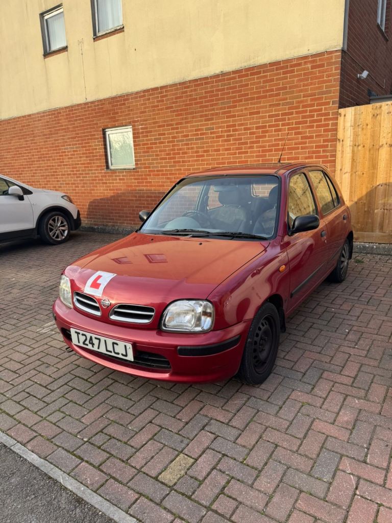 Nissan Micra 1999