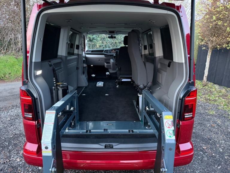  Volkswagen Transporter 2.0 TDI 150PS SE Minibus DSG AUTO RIDE UPFRONT Diesel