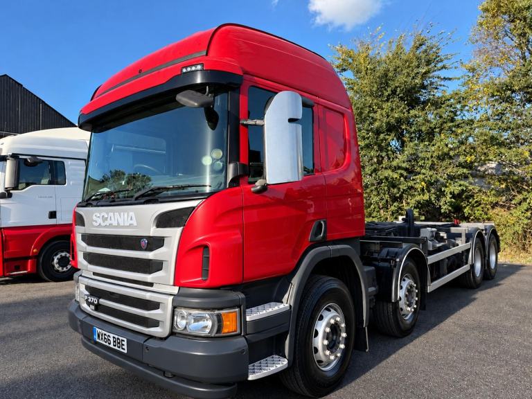 2016 Scania P370 8x4 Chassis Cab