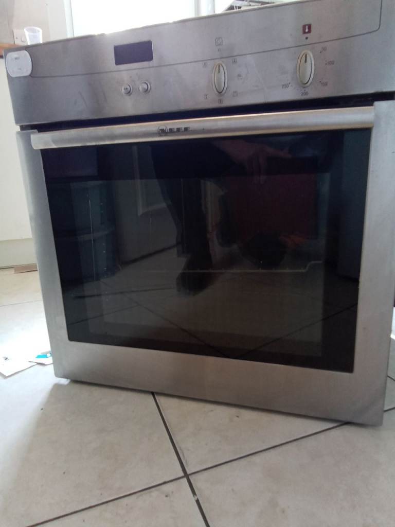 Neff oven 