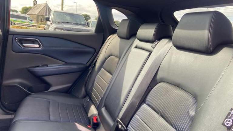 2022 Nissan Qashqai 1.3 DiG-T MH Tekna 5dr HATCHBACK PETROL Manual