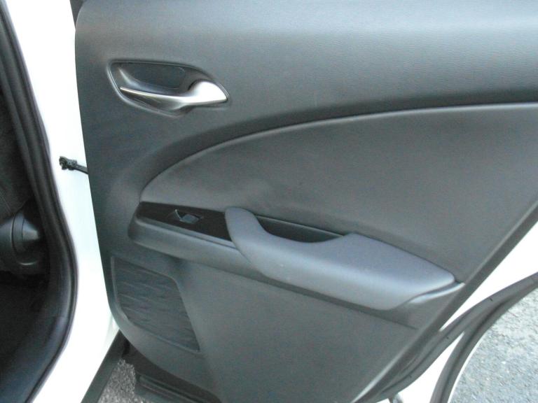 2020 Lexus UX 2.0 250h Premium SUV 5dr Petrol Hybrid E-CVT Euro 6 (s/s) (184 ps) ESTATE Petrol/El...