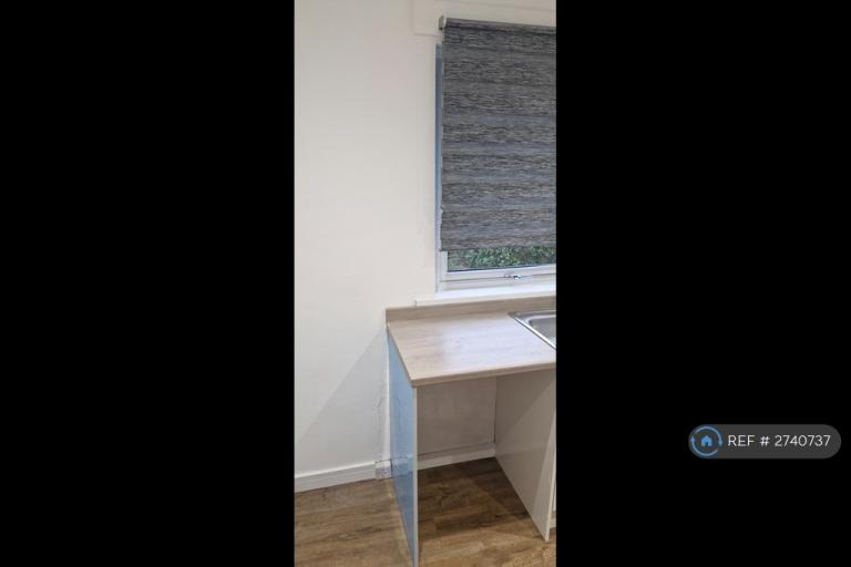 1 bedroom house in Long Walk Terrace, Aberdeen, AB16 (1 bed) (#2740737)