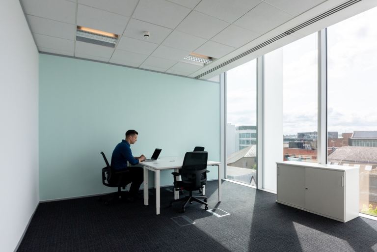 Reading - RG13EU \ Flexible Small Office Space for Rent