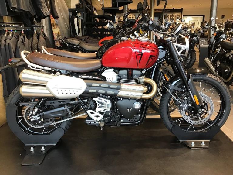 TRIUMPH SCRAMBLER 1200 X