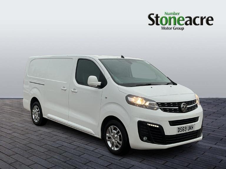  Vauxhall Vivaro 2.0 Turbo D 3100 Sportive L2 H1 Euro 6 (s/s) 5dr Diesel Manual