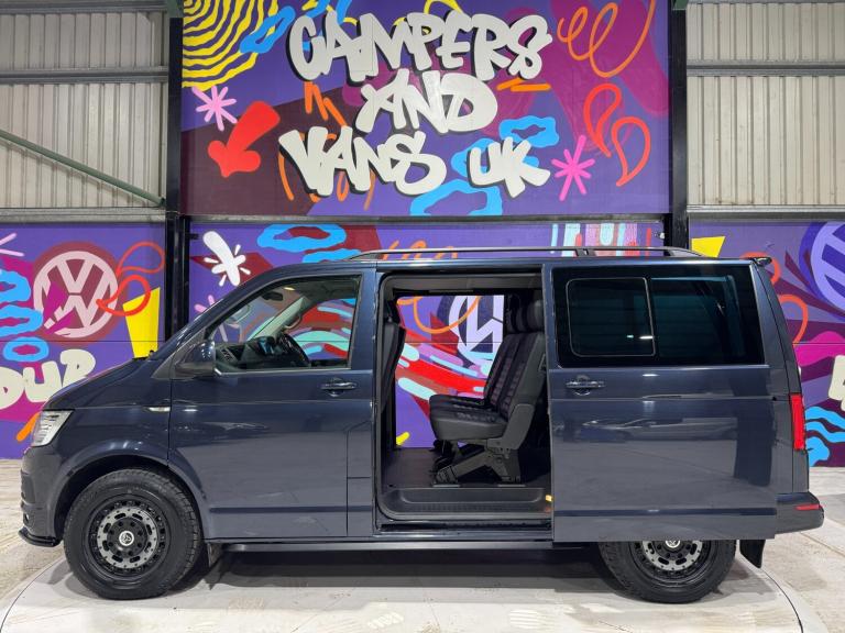 2017 Volkswagen Transporter 2.0 BiTDI BMT 204 Highline Kombi Van 4MOTION Crew Van Diesel Manual