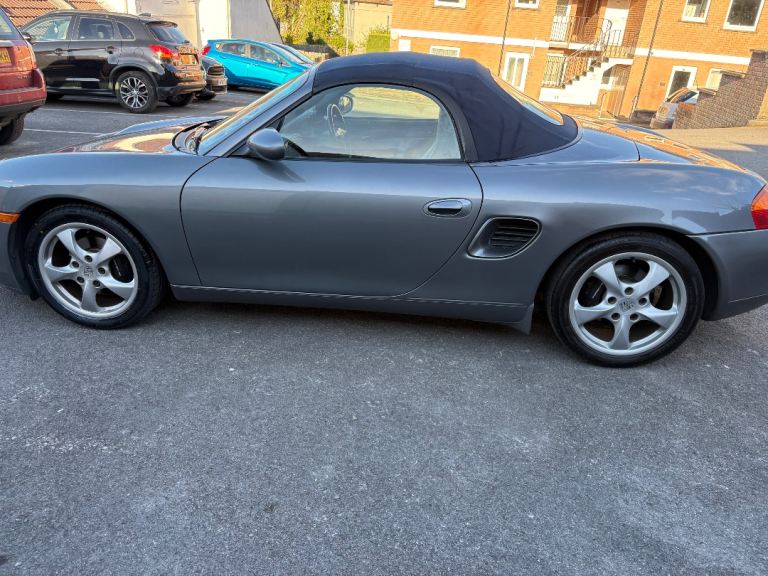 Porsche 986 Boxster, 2.7L 2001