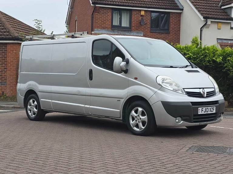 2013 VAUXHALL VIVARO LWB SPORTIVE *ICE COLD AIR CON* 10 MONTHS MOTQ