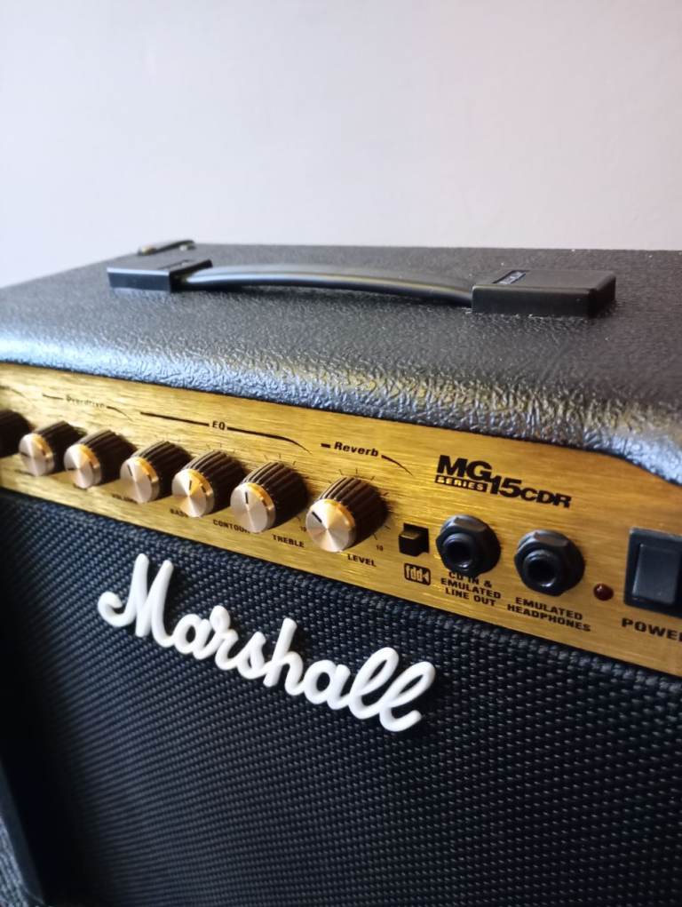 Marshall MG15cdr electric guitar amp 