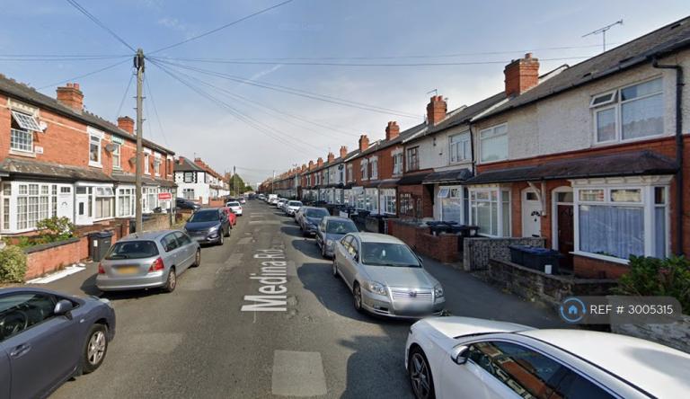 2 bedroom house in Medina Road, Birmingham, B11 (2 bed) (#3005315)