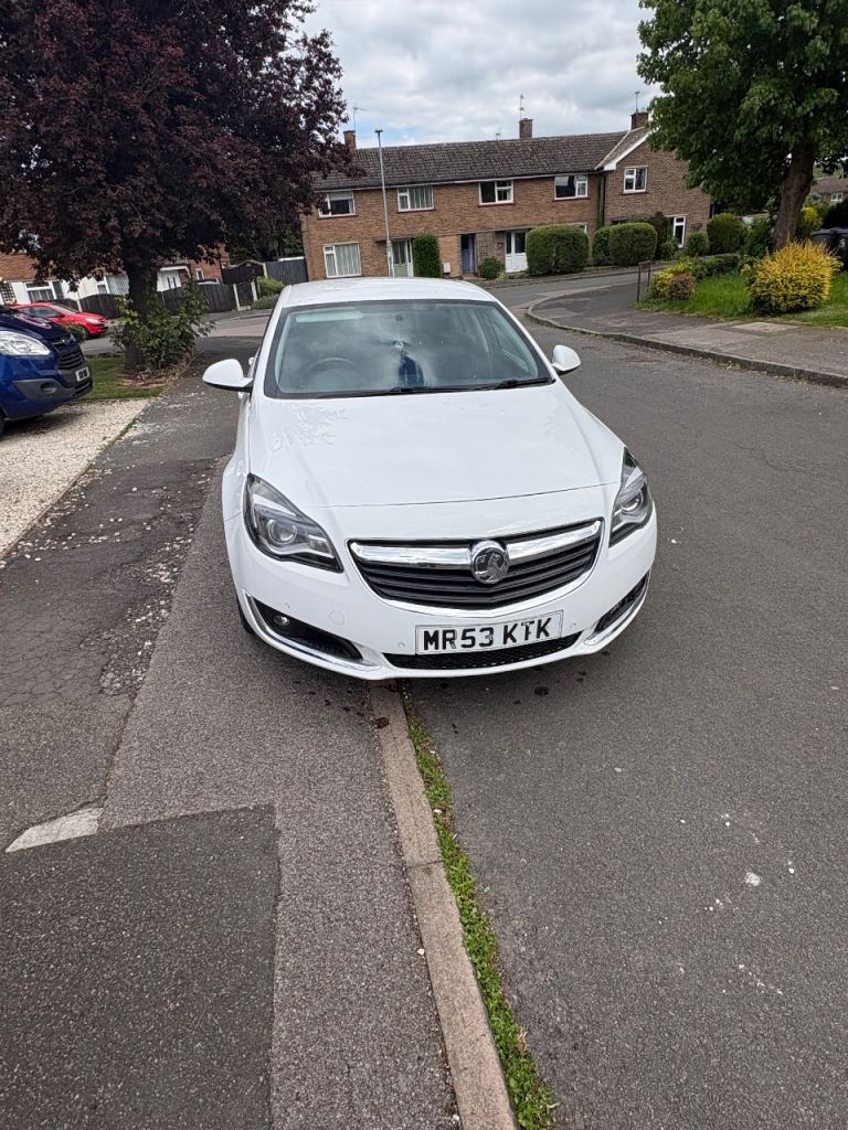 Vauxhall, INSIGNIA, Hatchback, 2017, Manual, 1956 (cc), 5 doors