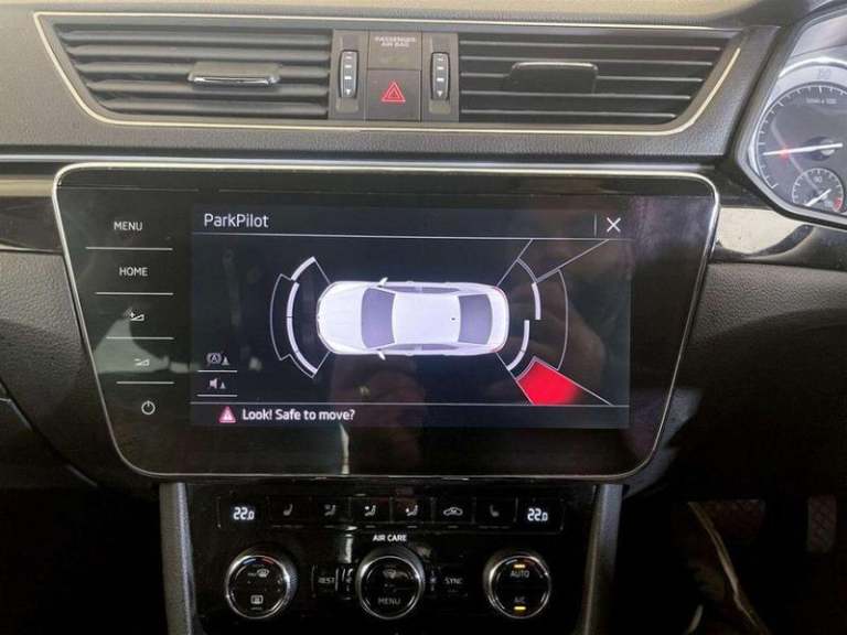 2017 Skoda Superb 2.0 TDI Laurin &amp; Klement DSG Euro 6 (s/s) 5dr Automatic Hatchback Diesel Au...