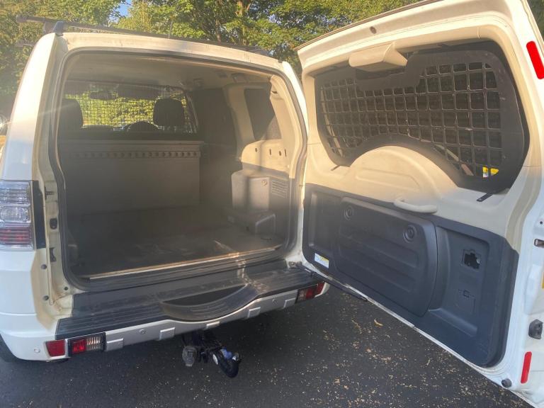 2018 Mitsubishi Shogun 3.2 DI-DC SG2 SUV 5dr Diesel Auto 4WD LWB Euro 6 (187 ps) SUV Diesel Autom...