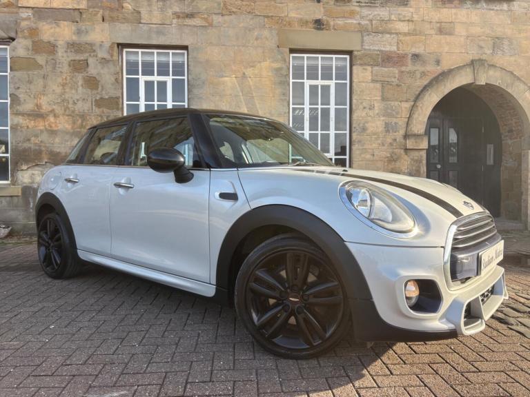 2017 MINI Hatch 1.5 Cooper 5dr HATCHBACK PETROL Manual