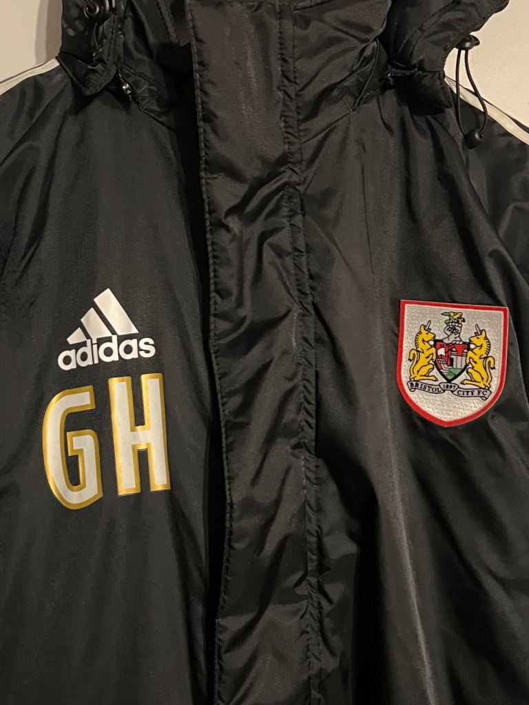 Bristol City 11/12 Adidas bench coat reserve/youth 