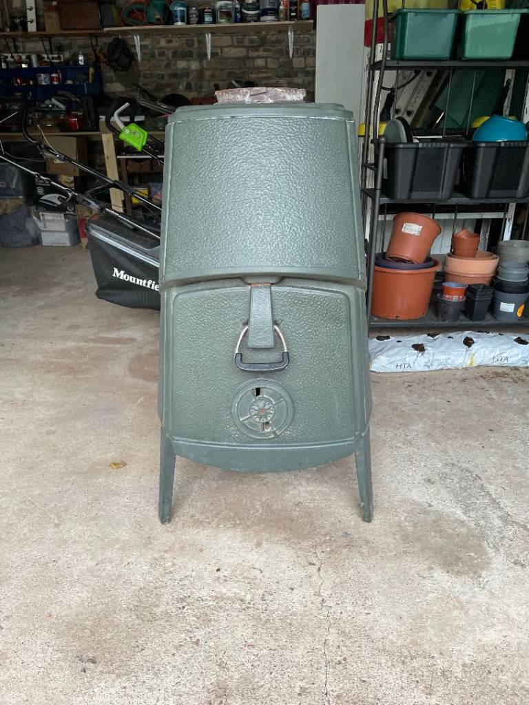 Jotul cast iron wood burner