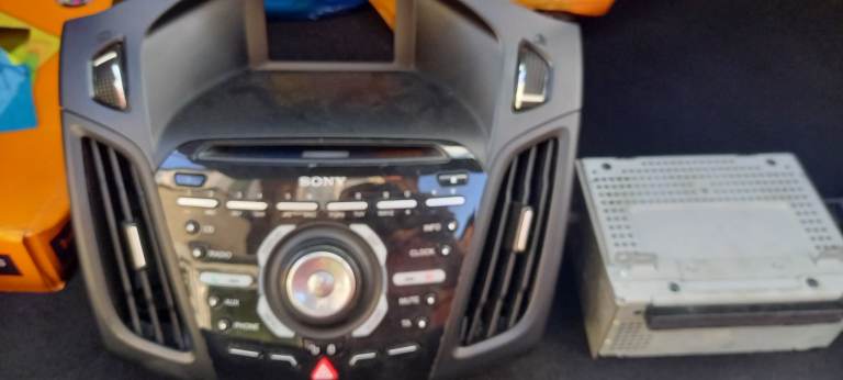 Ford focus mk3 sony stereo complete vgc 