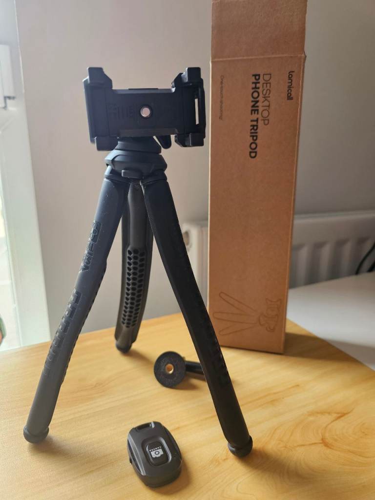 New flexible soft rubber leg desktop phone tripod with remote controler