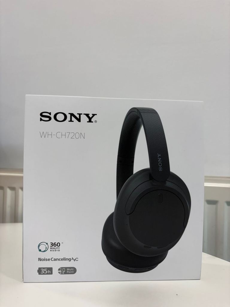 Brand New Sony WH-CH720N Noise Cancelling Headphones - Black