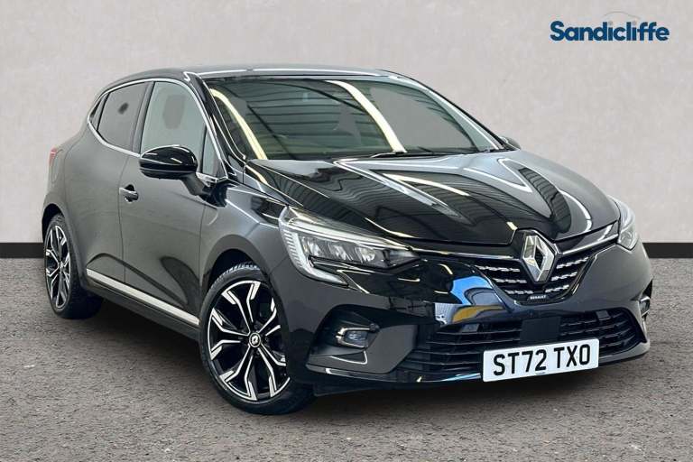 2022 Renault Clio 100132 Hatchback Hybrid Automatic
