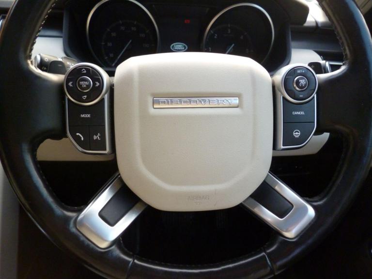 2017 Land Rover Discovery 3.0 TD V6 HSE Auto 4WD Euro 6 (s/s) 5dr ESTATE Diesel Automatic