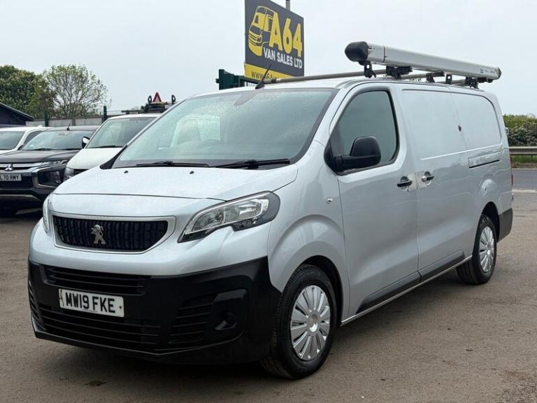 PEUGEOT EXPERT LONG WHEELBASE WITH AIRCON TWIN SIDE DOORS. 6,950 NO VAT