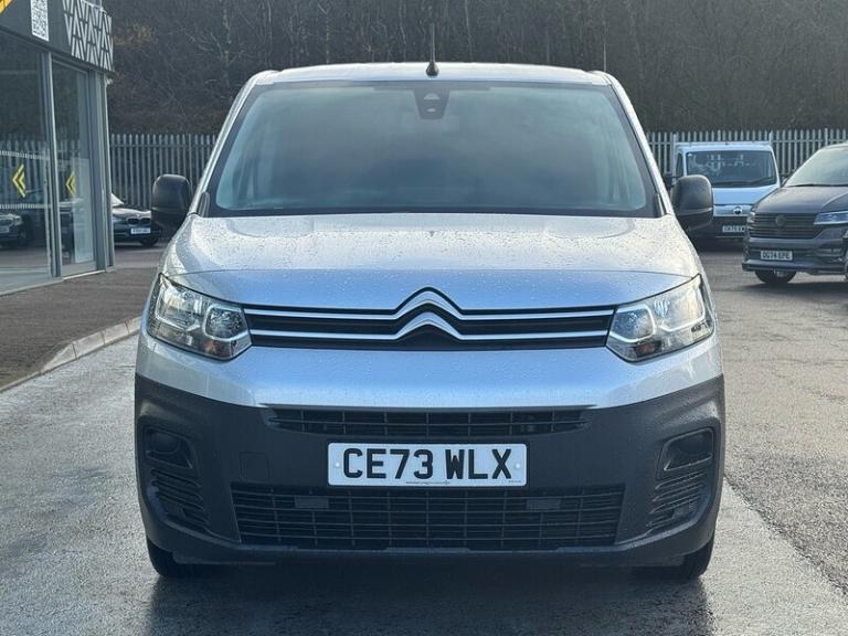 2023 Citroen Berlingo HDi 100ps 850 Enterprise XL Edition 5 Seat Kombi Crew Cab L2 LWB Crew Euro ...