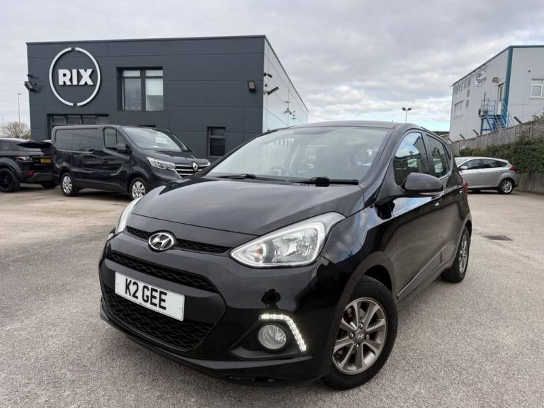 2014 Hyundai i10 1.2 Premium Hatchback 5dr Petrol Auto-2 OWNERS GREAT LOW MILEAGE AUTOMATIC  Hatc...