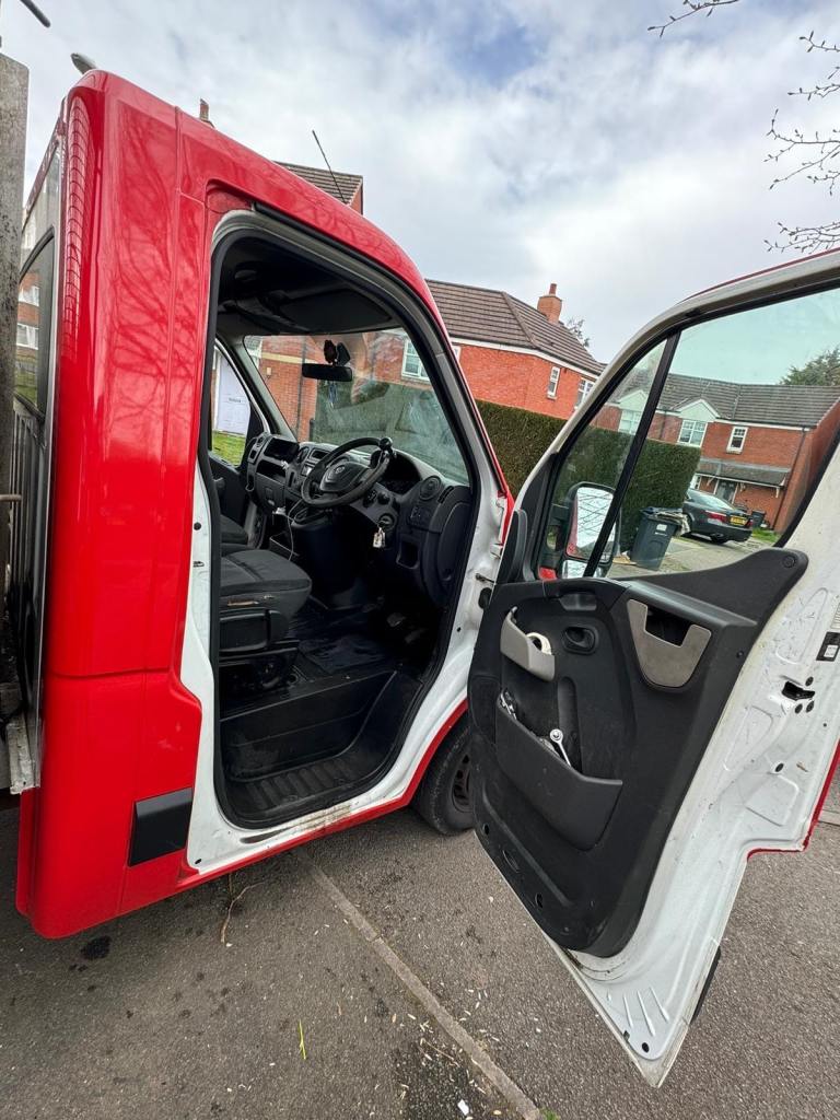 Vauxhall Movano truck tail lift 