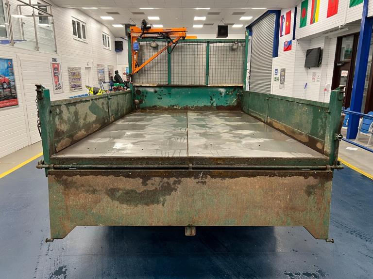 2016 Isuzu FORWARD N75150 URBAN 4X2 3.0D 150PS 7.5 TON TIPPER C/W PENNY HYDRAULICS CRANE (EURO 6)...