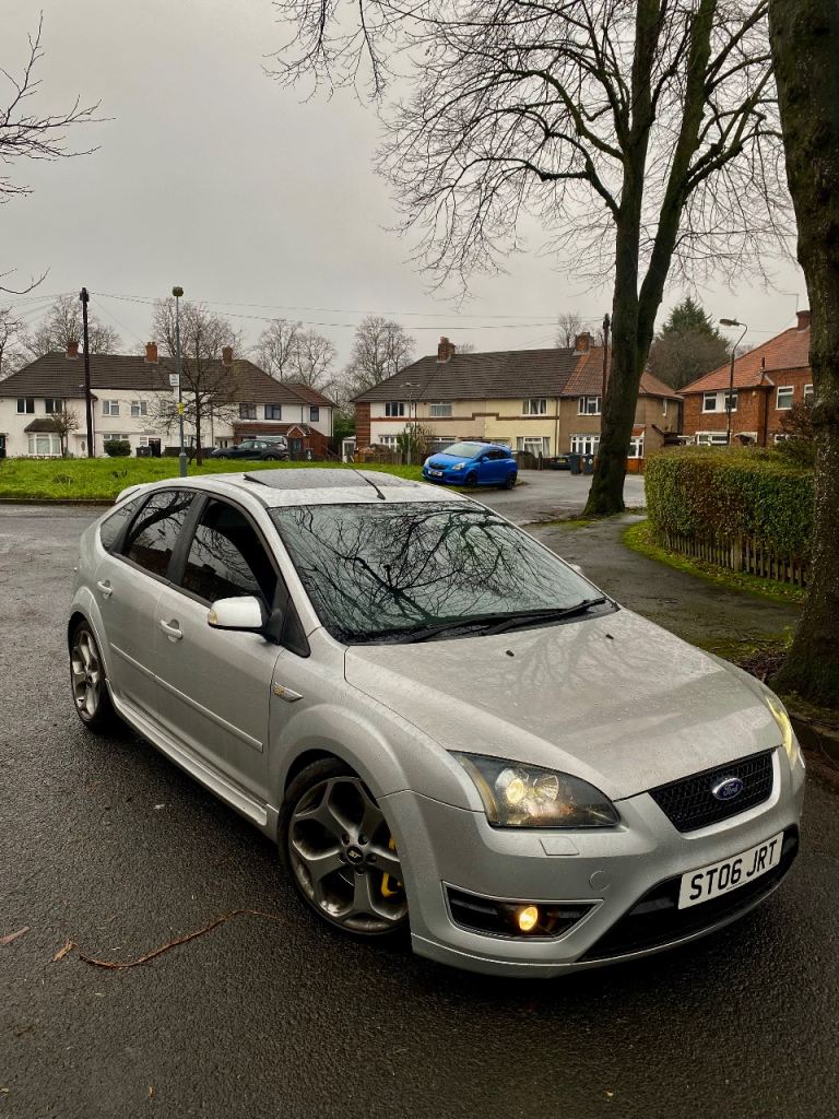 Ford, FOCUS, Hatchback, 2006, Manual, 2522 (cc), 5 doors