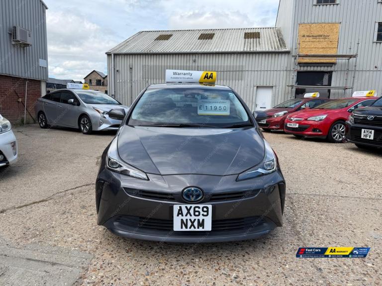 2025 Toyota Prius Saloon Hybrid Automatic